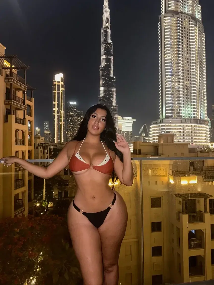 luxy_capi — média 1 | French Modèles