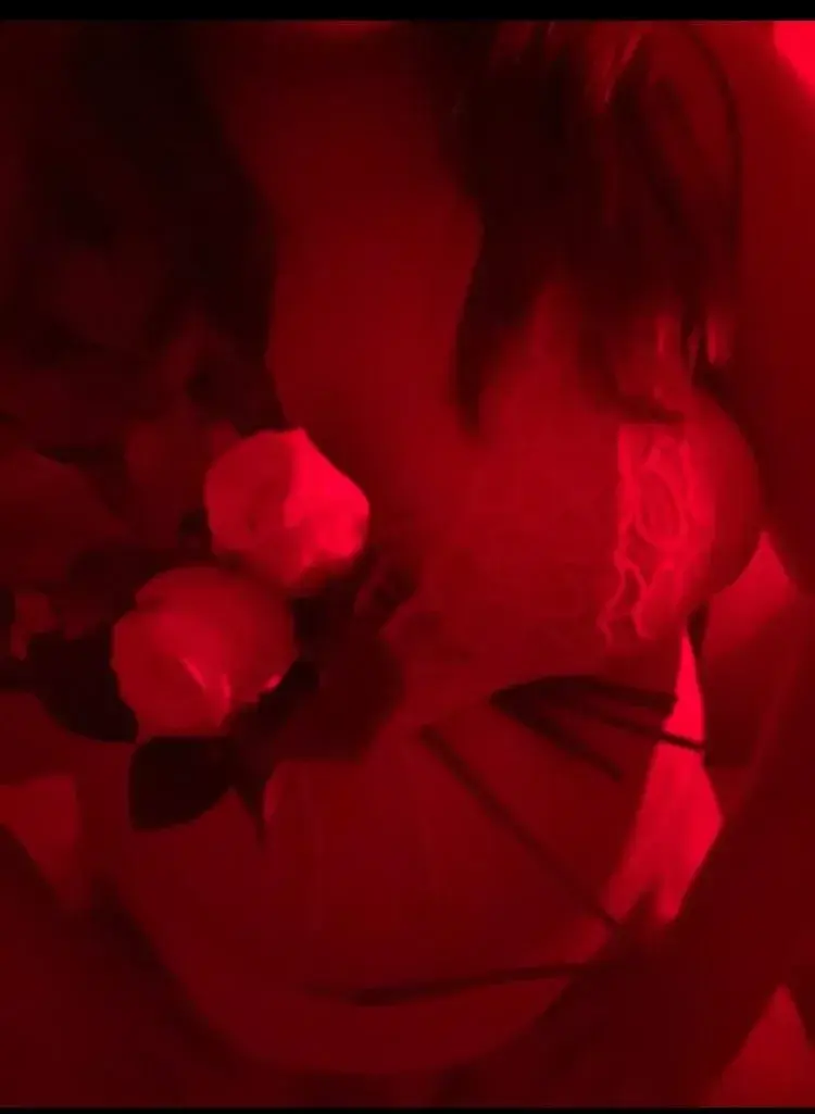Leak & nude 2 — Romaneee