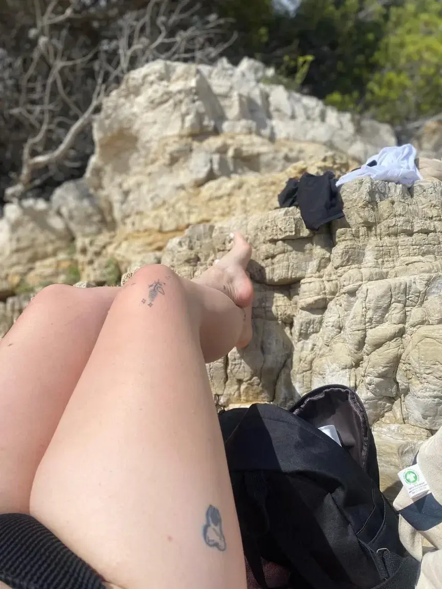 Leak & nude MYM — Lynnfeet : « En mode vacance » (MYM)