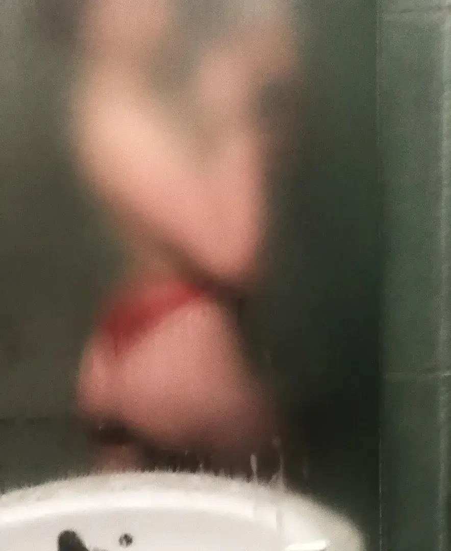 Leak & nude 1 — kiskavogne_