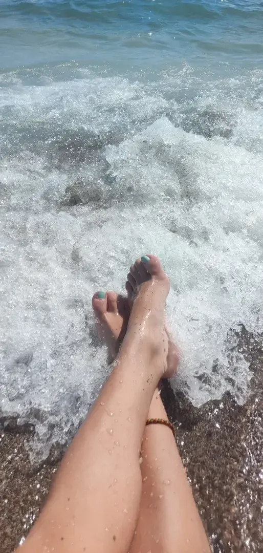 Leak & nude 1 — piedsdebiche0