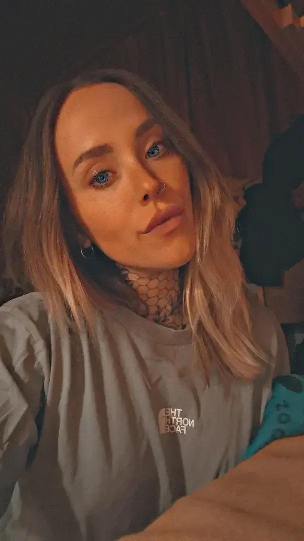 J3ann3tte - Photo exclusive MYM 8 | French Modèles