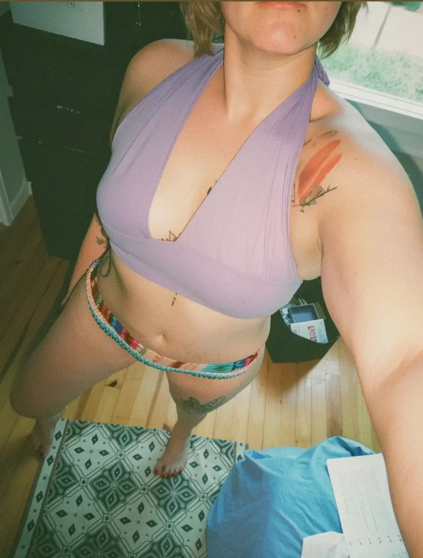 Leak & nude 4 — Freelibertine