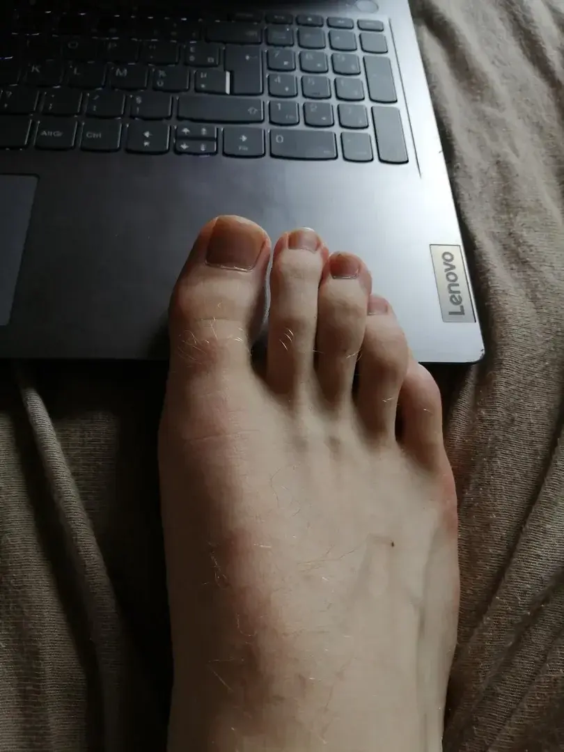 Leak & nude 2 — Thebasicfeet