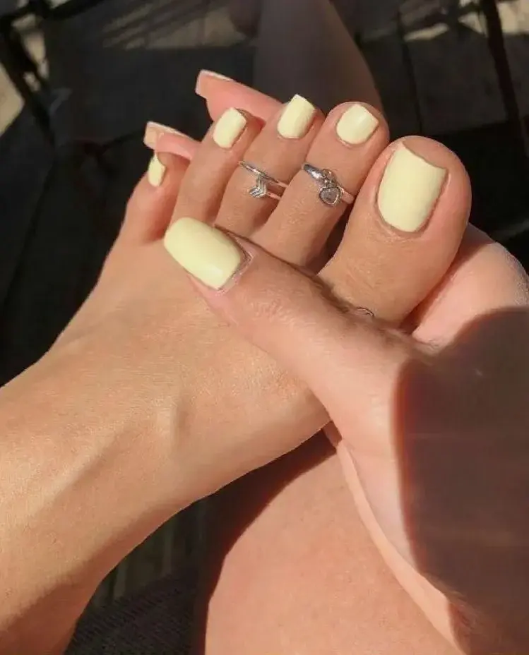 Leak & nude 1 — Feet_girl1