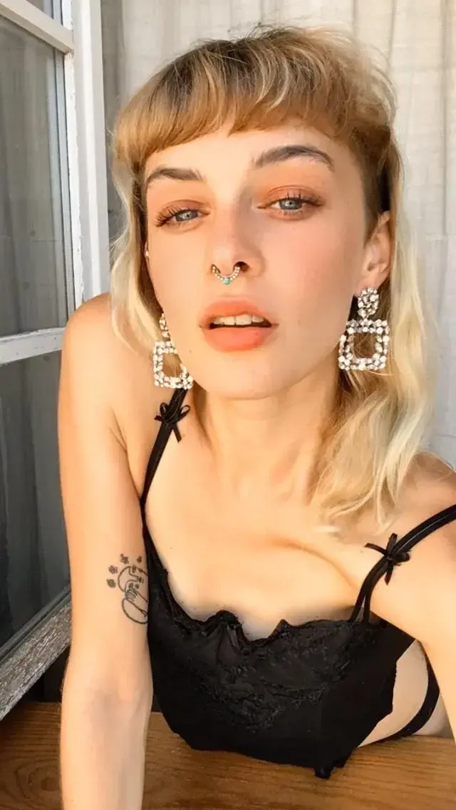 Leak & nude 2 — Queensophie_