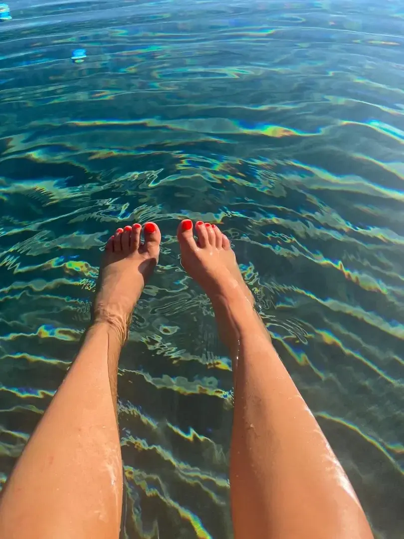 Leak & nude 2 — Feet_lovers1