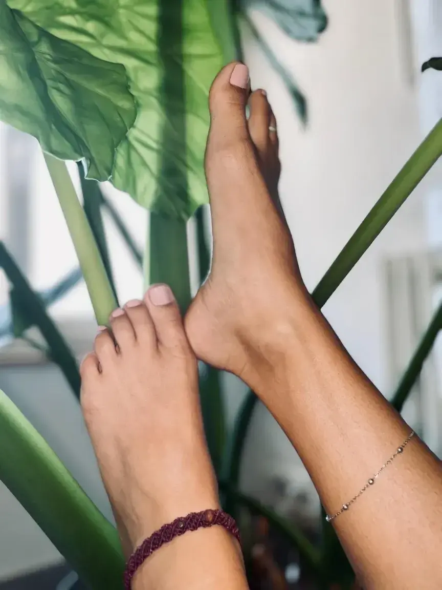 Leak & nude 2 — Hotfootpictures_