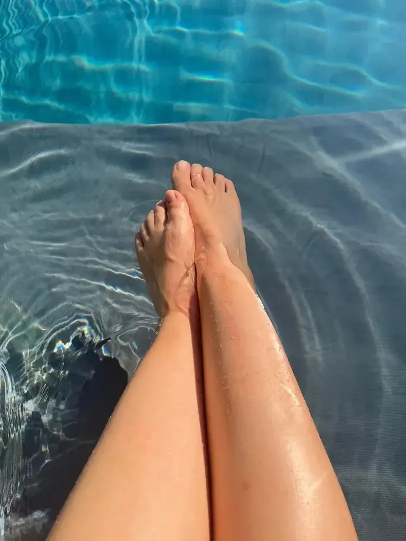 Leak & nude 2 — Sistersfeet_