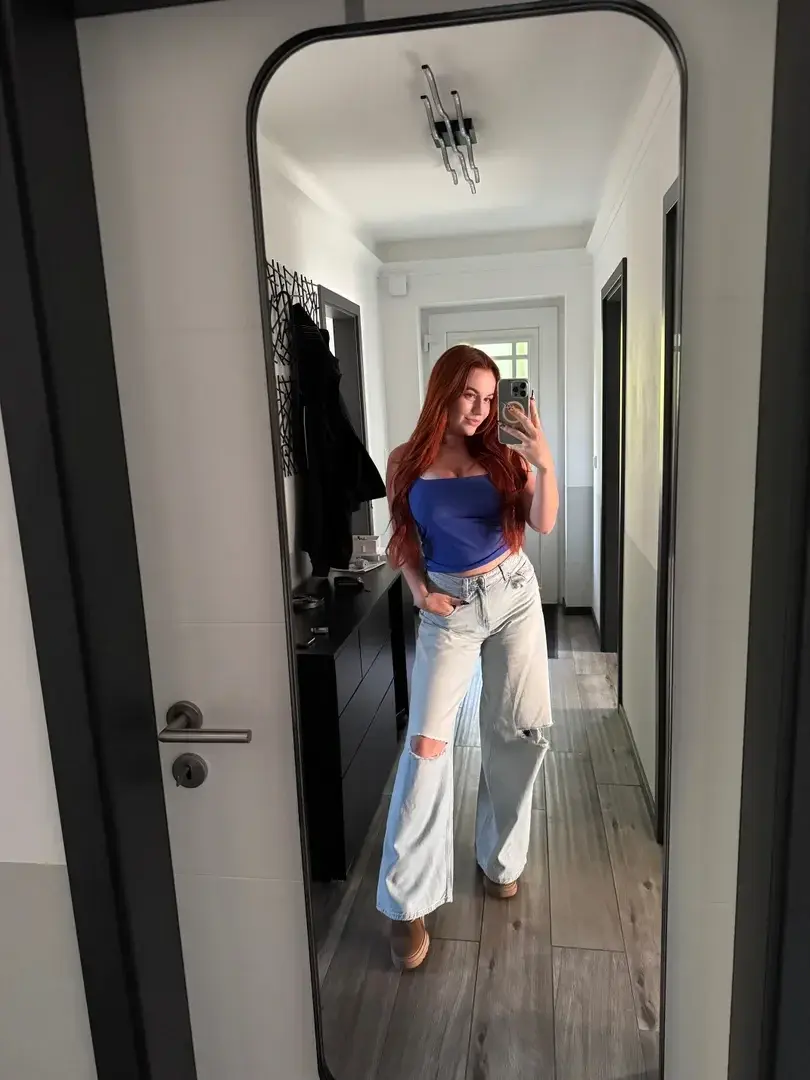 First time wearing a jeans for a long time ✨