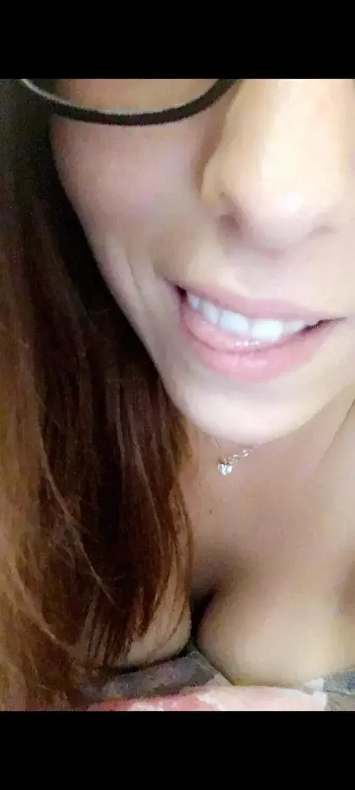 Leak & nude 1 — Glam0r0us