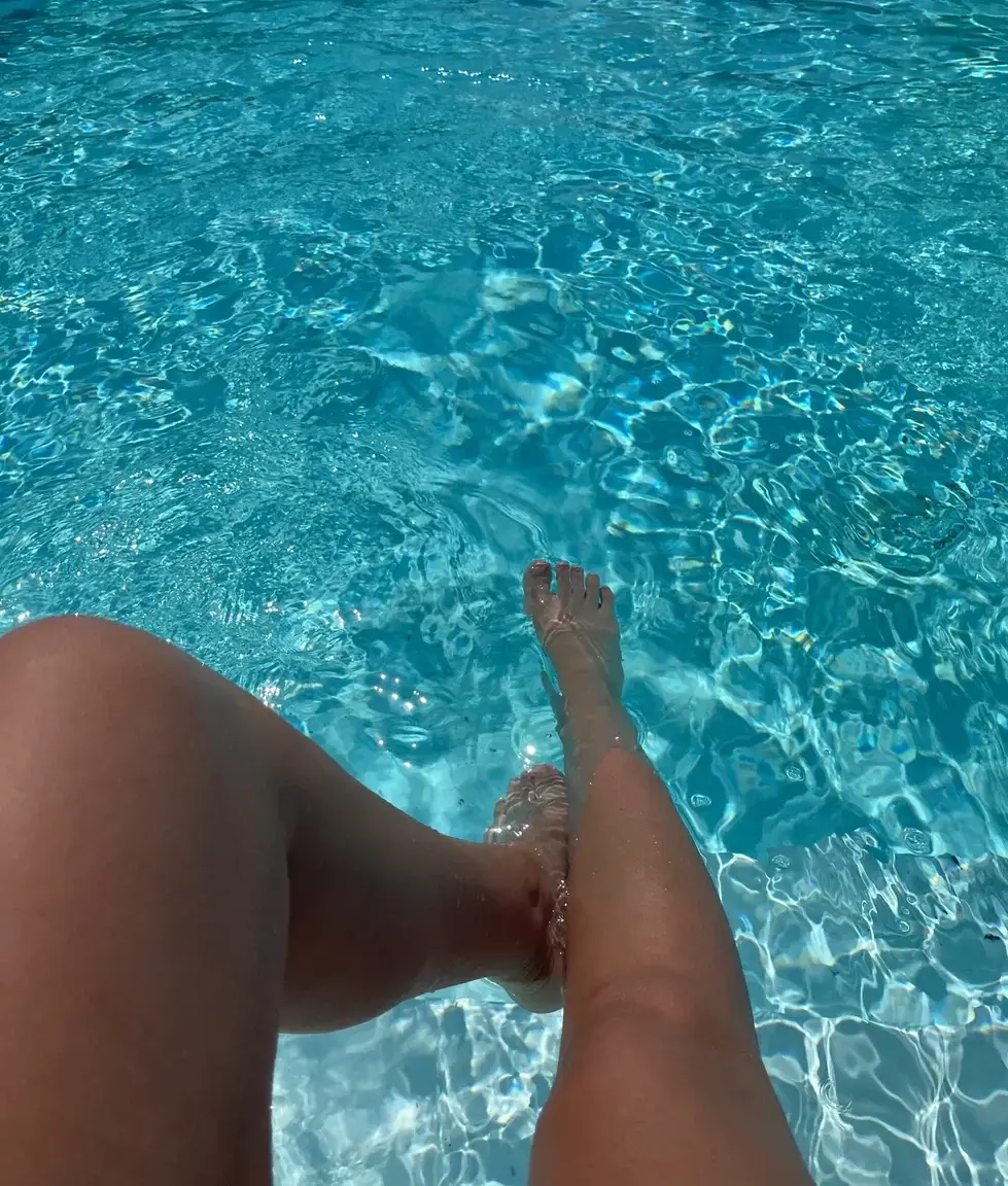 Leak & nude 1 — Jolipieds24