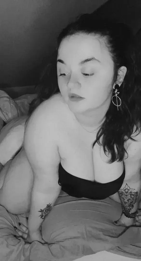 La_mysterieuse_brune - Photo exclusive MYM 2 | French Modèles