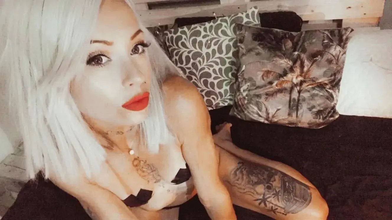 Leak & nude 3 — Nanaahlyn
