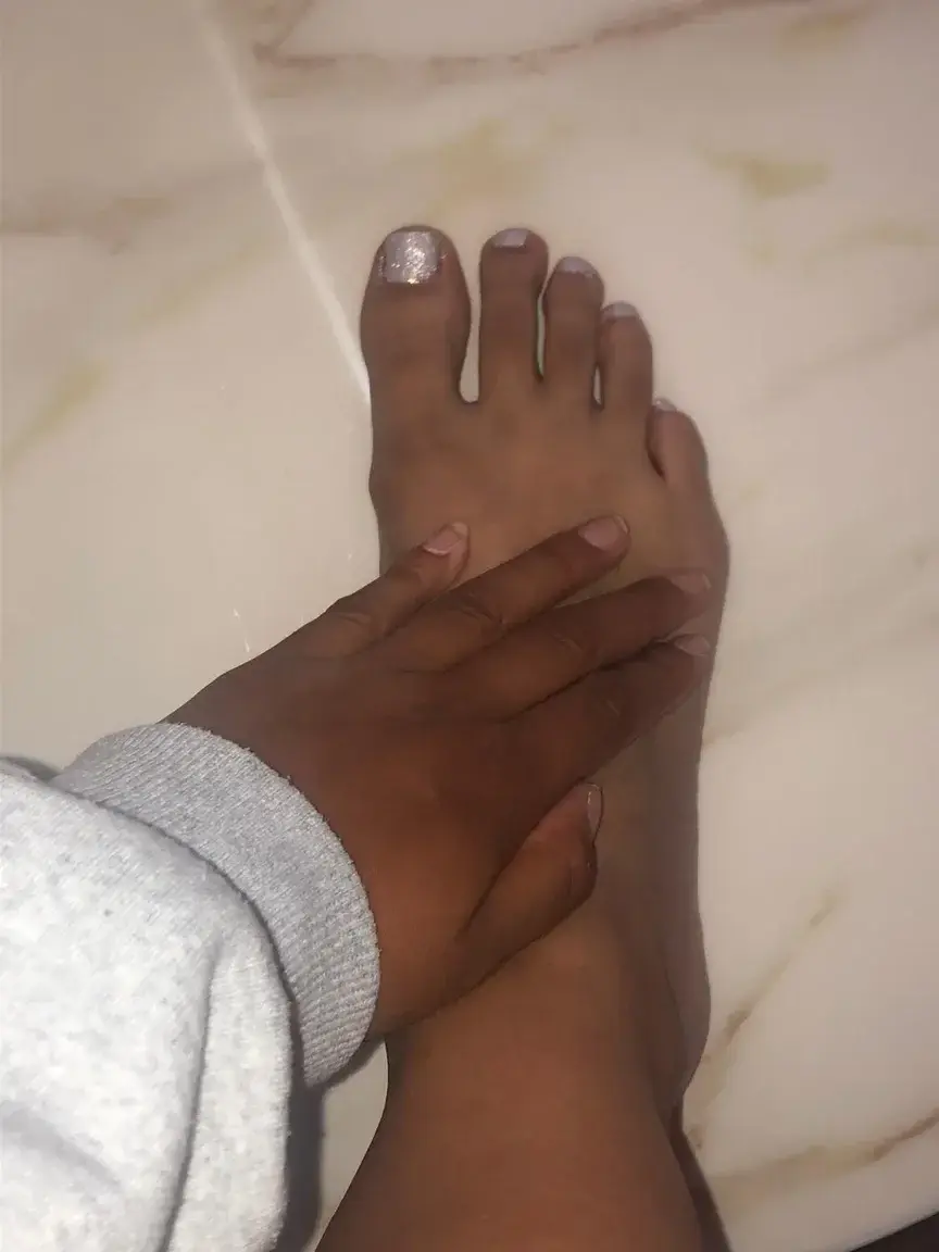 Leak & nude 2 — Goldenfeetjust4u