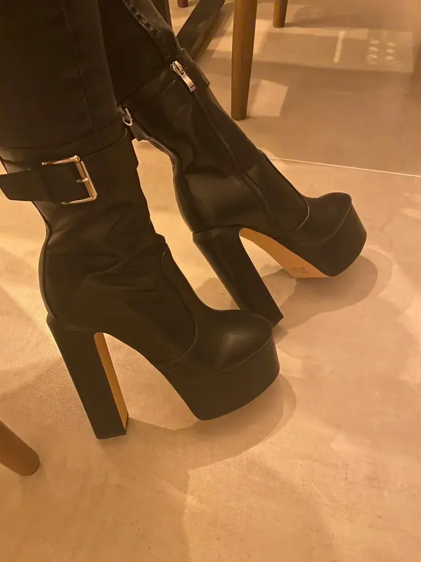 Leak & nude 1 — Nikkiheels22