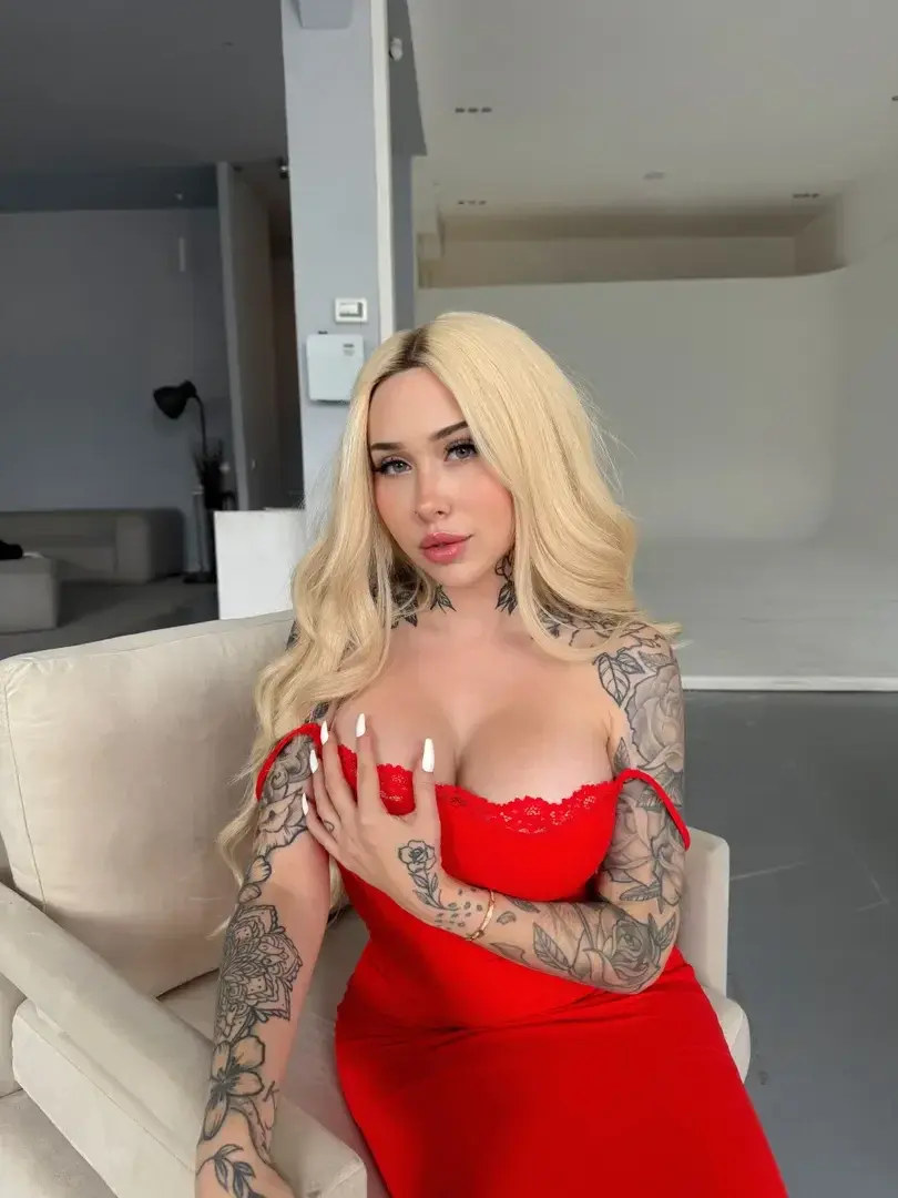 Leak public — Jadelavoie : « Abo gratuit sans code 😍Viens découvrir ce que je te réserve 🔥 » (MYM) — pas un leak