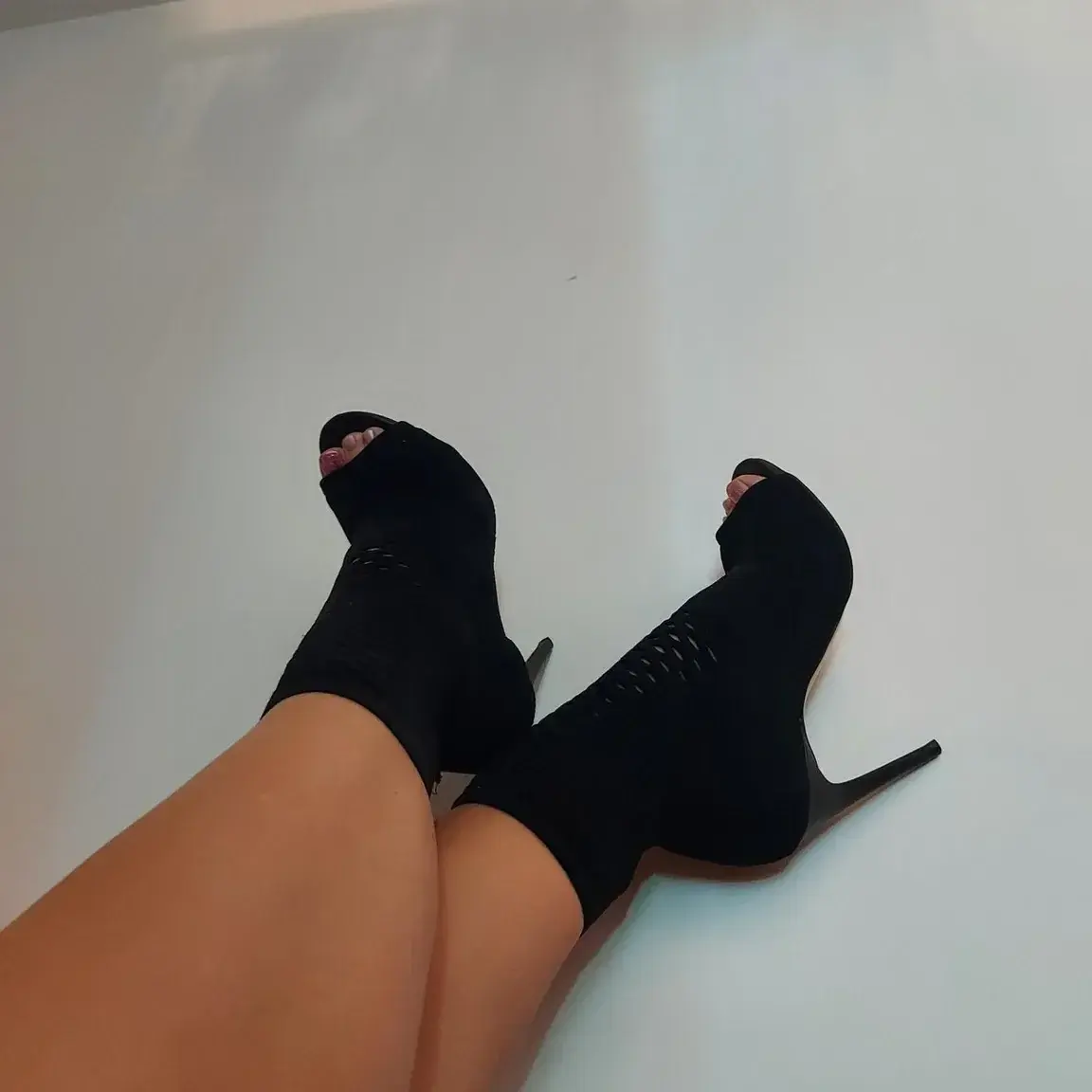 Leak & nude 1 — Footheels