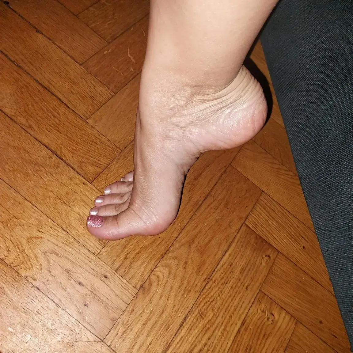 Leak & nude 2 — Footheels