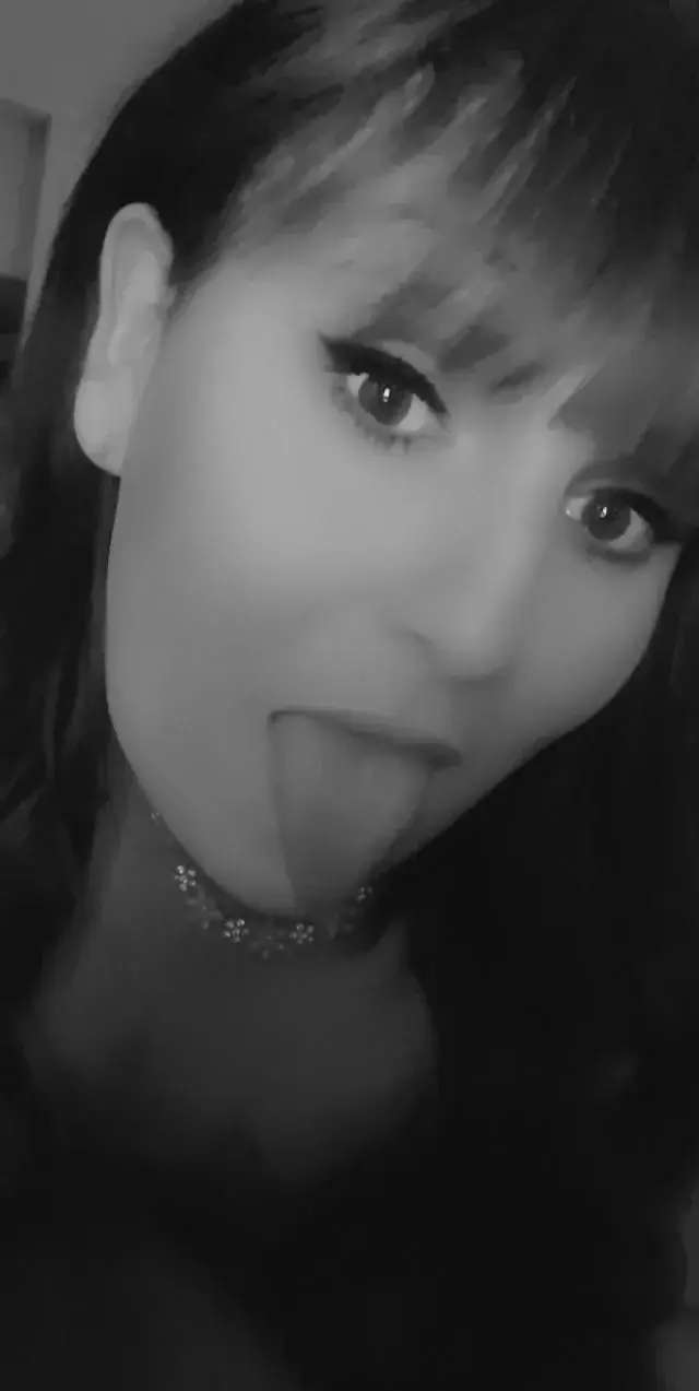 Victoriadelangu - Photo exclusive MYM 4 | French Modèles