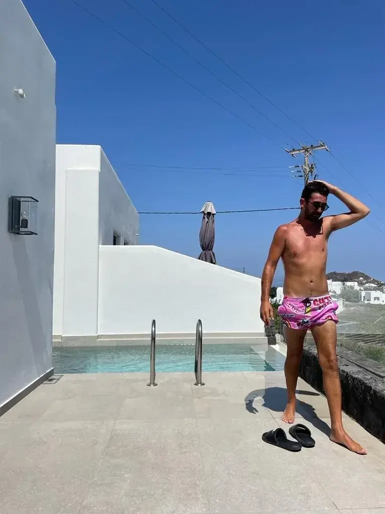 Leak & nude 2 — Call911