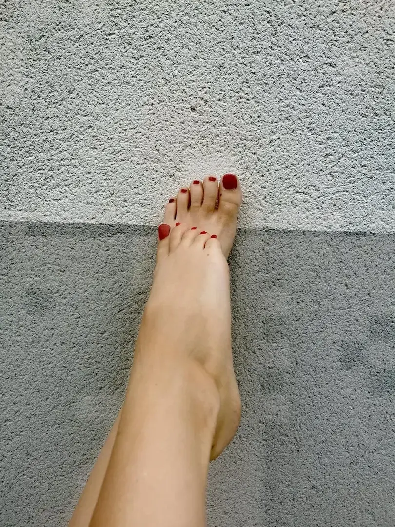 Leak & nude 2 — Feet_pied_pepitas