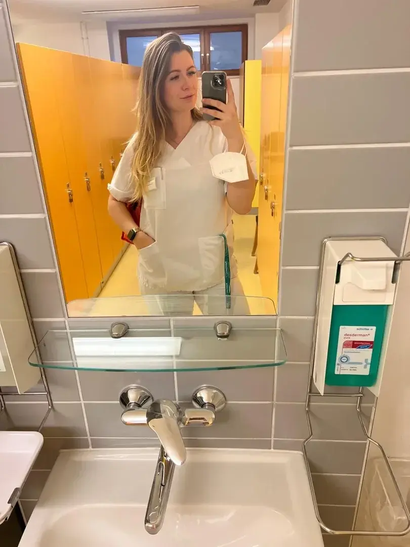Leak & nude 3 — Liissy94