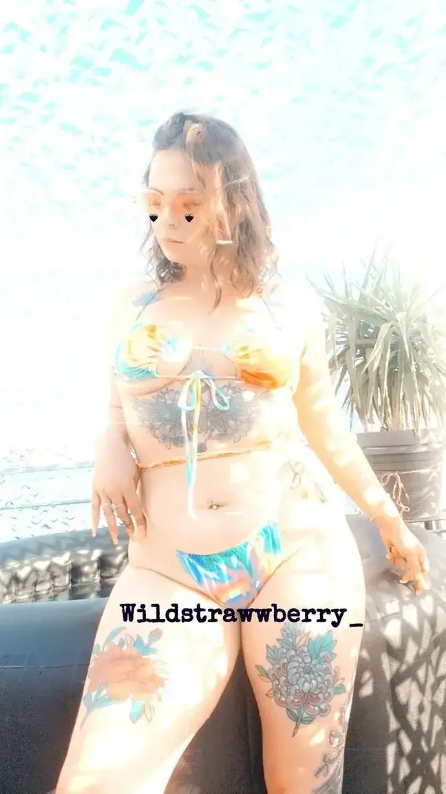 Leak & nude 2 — Wildstrawwberry