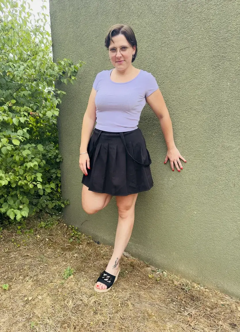 Leak & nude MYM — Alixa_massi : « Qui est encore réveillé ? 👀 » (MYM)