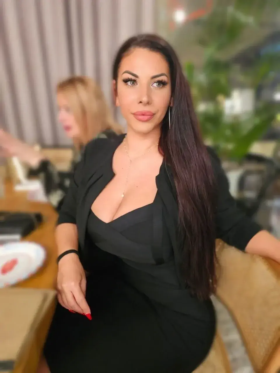 Leak public de Lisadolcevita31 — « 🎁 Abonnement GRATUIT à vie + une vidéo bonus offerte 🎬 » (nude) sur MYM