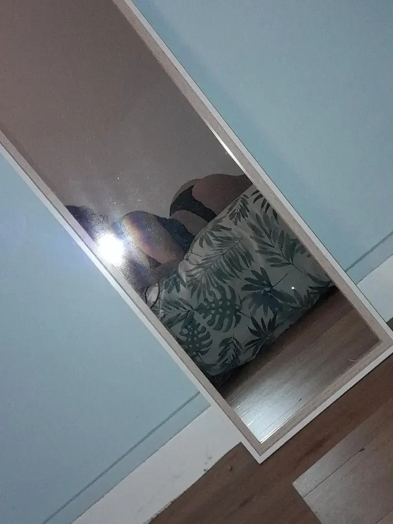 N'hésite pas à me demander des médias privés 💋😘