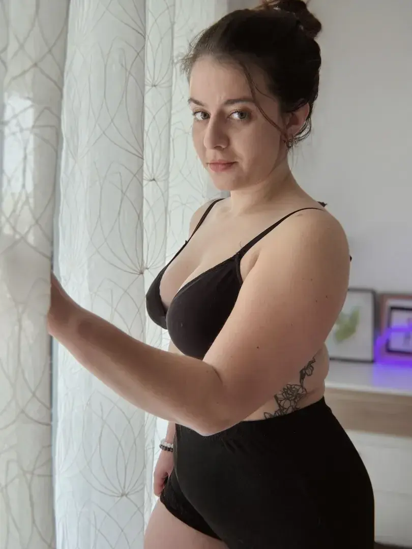 Harmonie_rain — média 11 | French Modèles