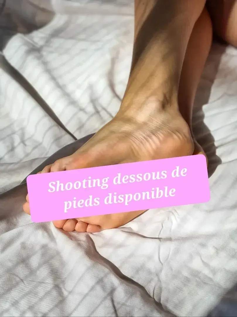 Leak & nude 1 — Camille_frenchfeet