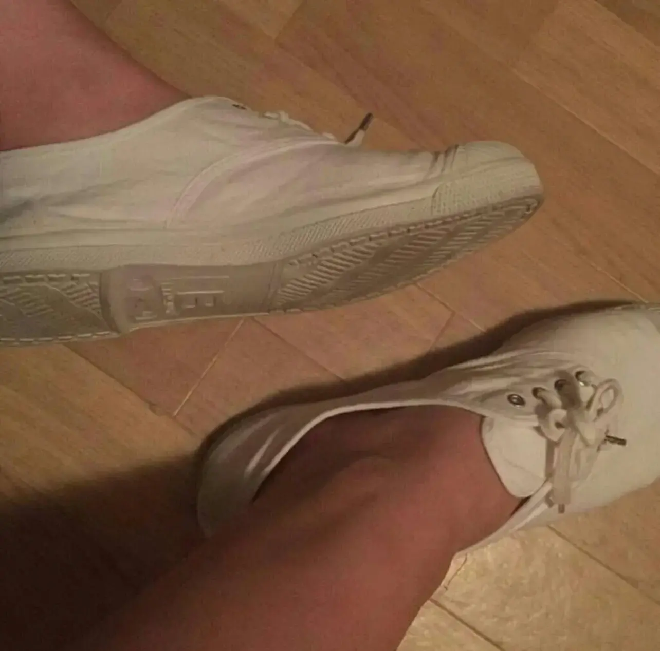 Leak & nude 1 — Sneakers-shoes