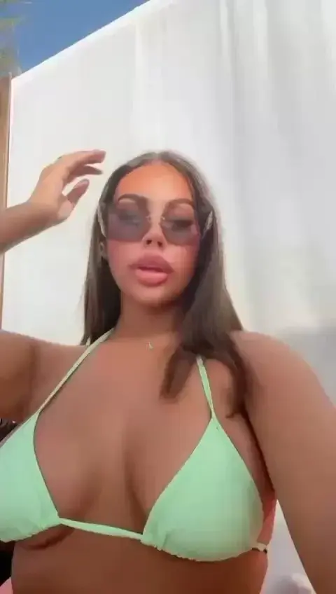 Leak & nude 5 — Azuryaa