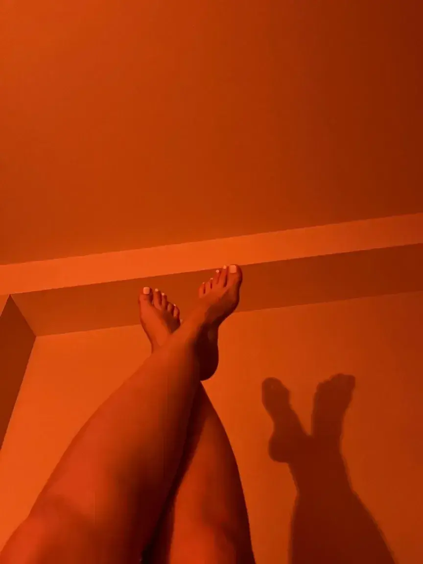 Envie d’un massage …#foot #feet #pieds #massage