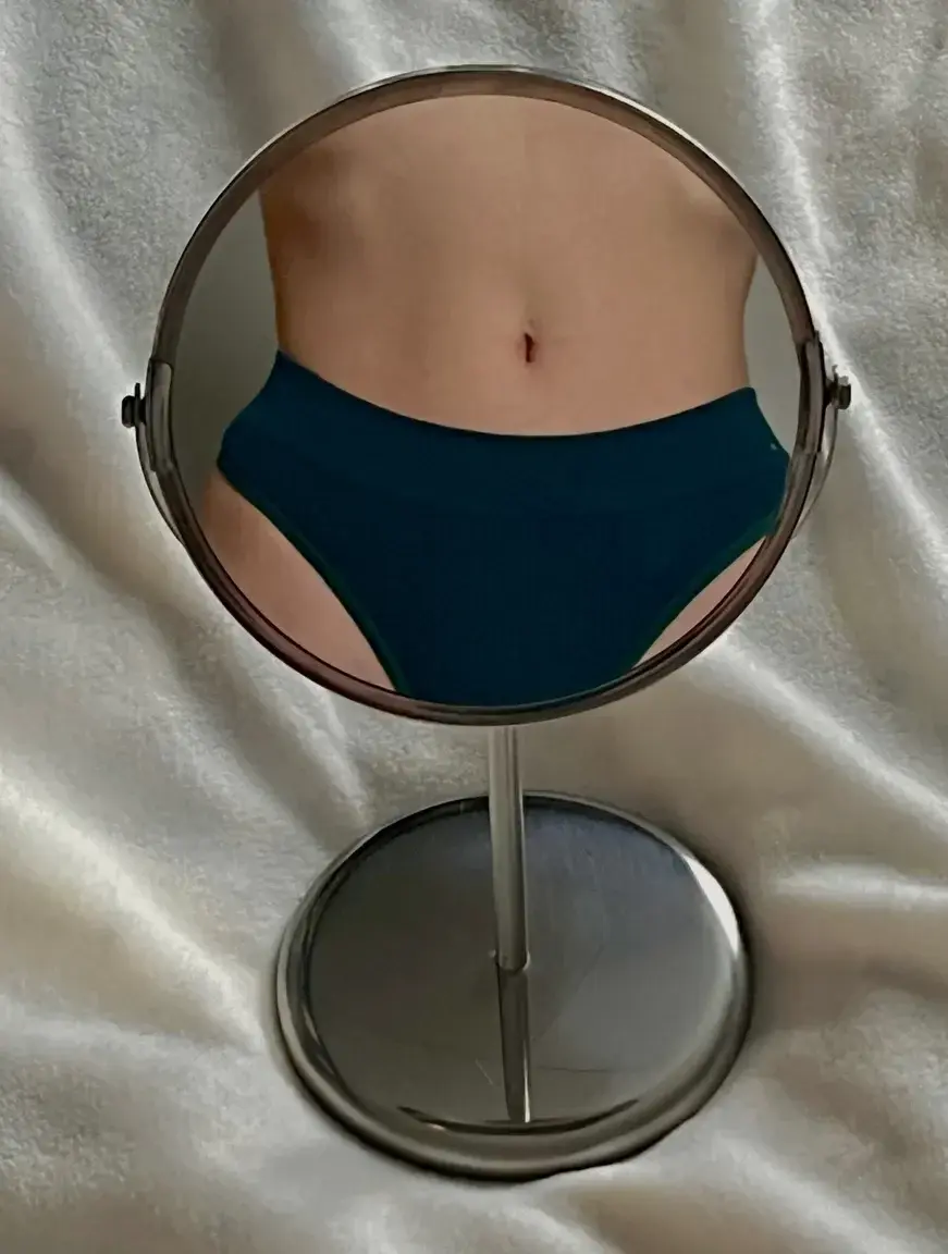Leak & nude 4 — Kelmb