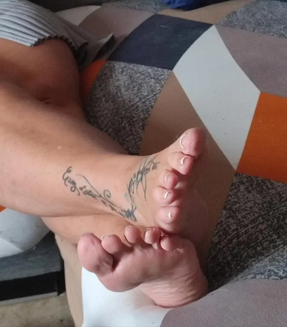 Happyfeet77 — média 10 | French Modèles