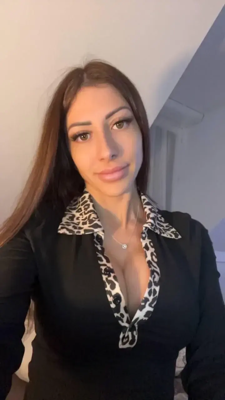 Aperçu public — Marinaatn : « Rien n'est montré ici.. tout commence après » (MYM) — pas un leak