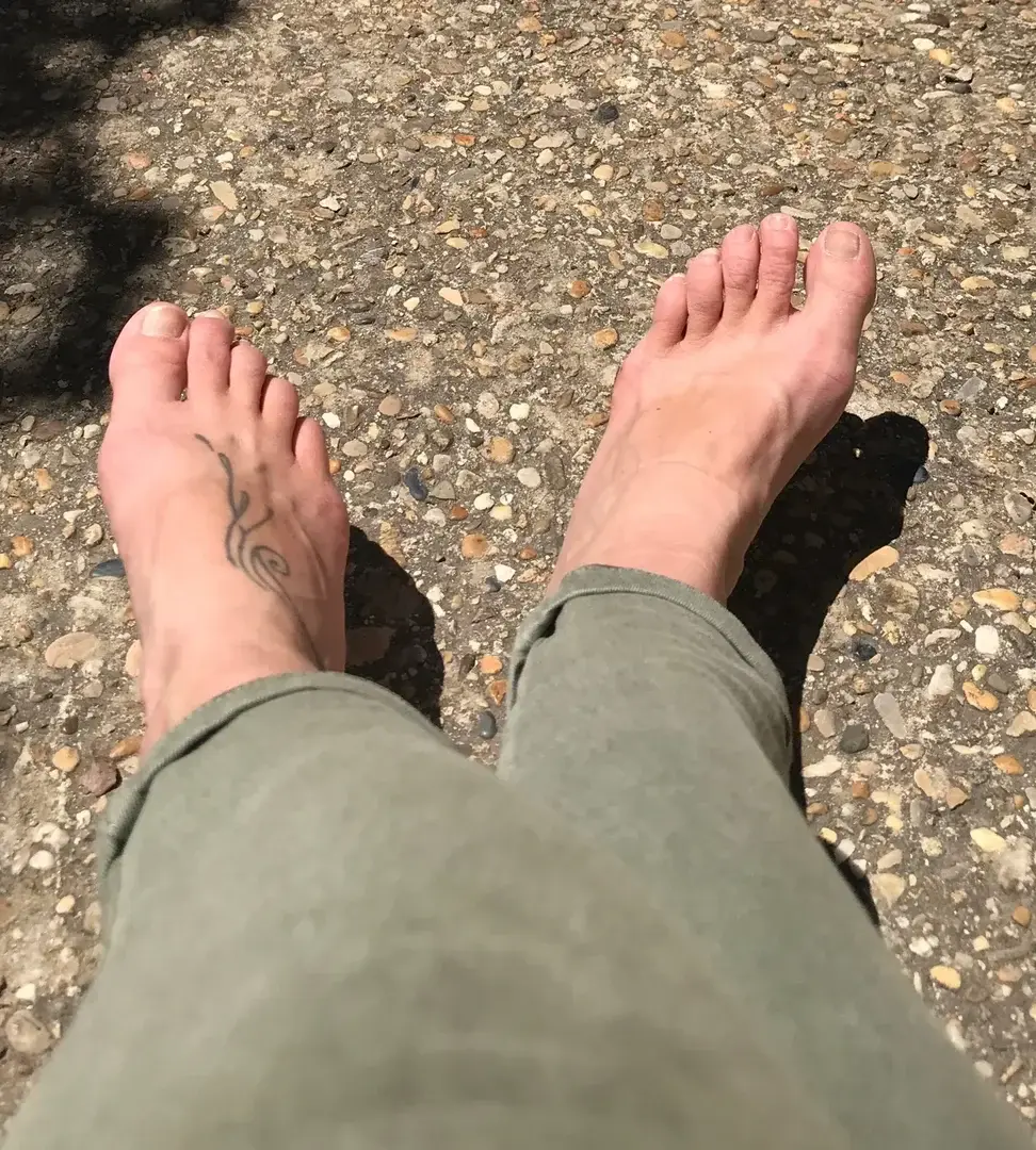Leak & nude 18 — Footgoddess1