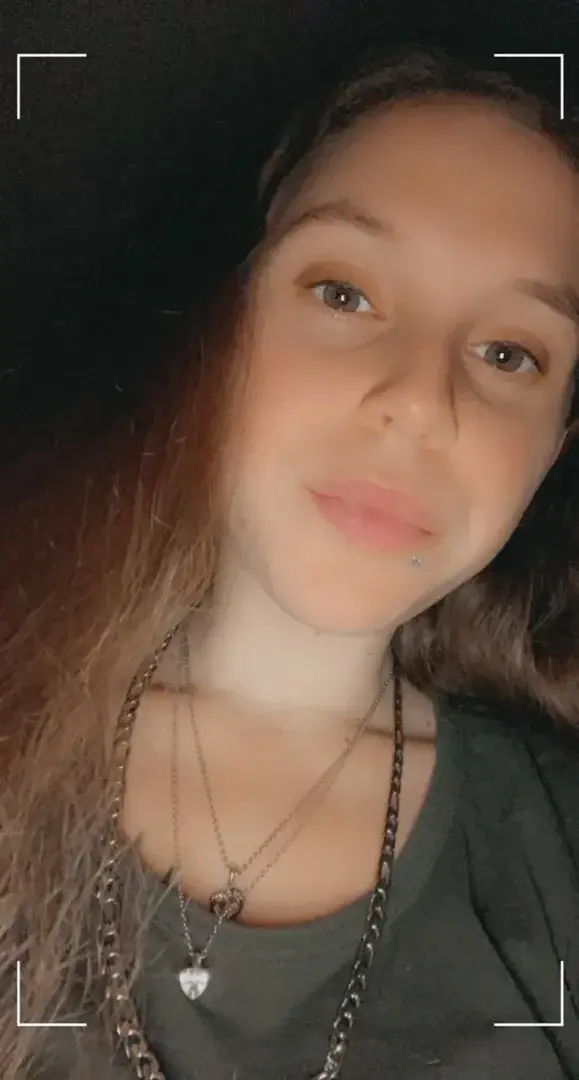 Coucou ! N’hésite pas à venir en message privé 😁