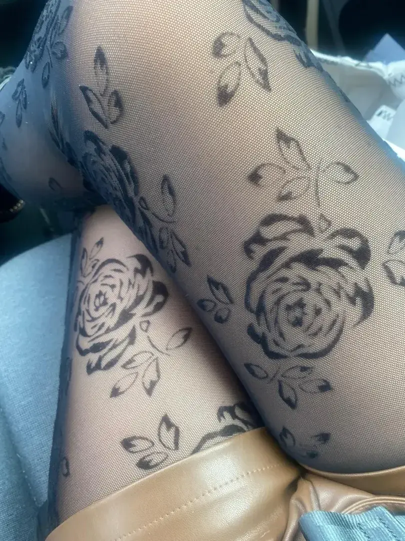 Mes jambes te plaisent ? 😗