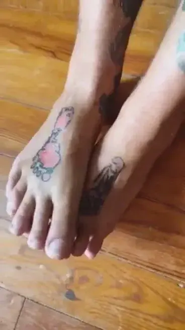 Leak & nude 1 — What-the-feet