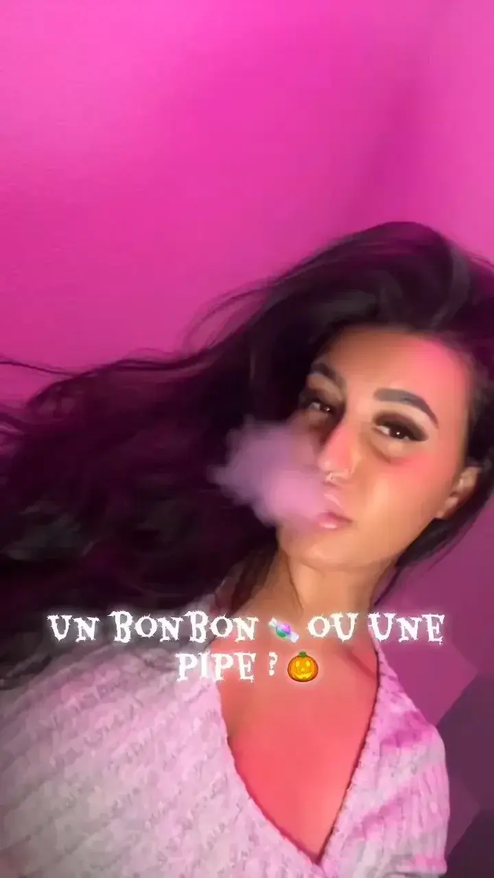 Leak & nude MYM — Barbiejoy : « Un bonbon ou une pipe ? » (MYM)