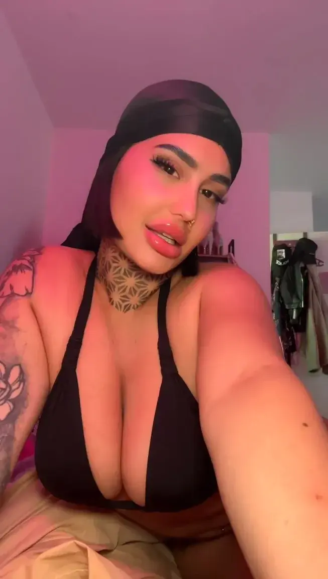 Barbiejoy - Photo exclusive MYM 5 | French Modèles