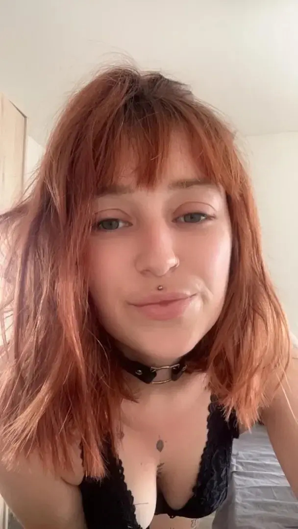 Leak & nude 3 — Billie12