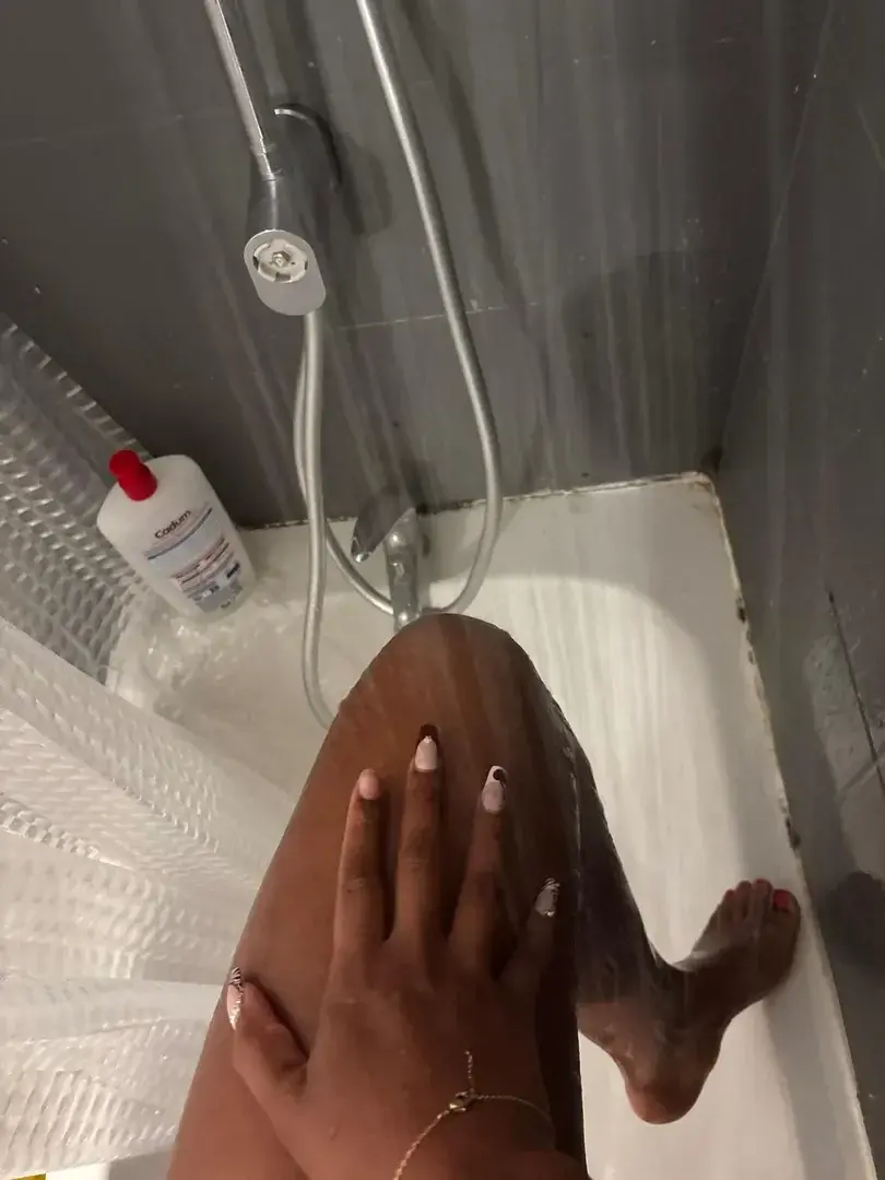 Je suis d’humeur ce soir 💦💦💞