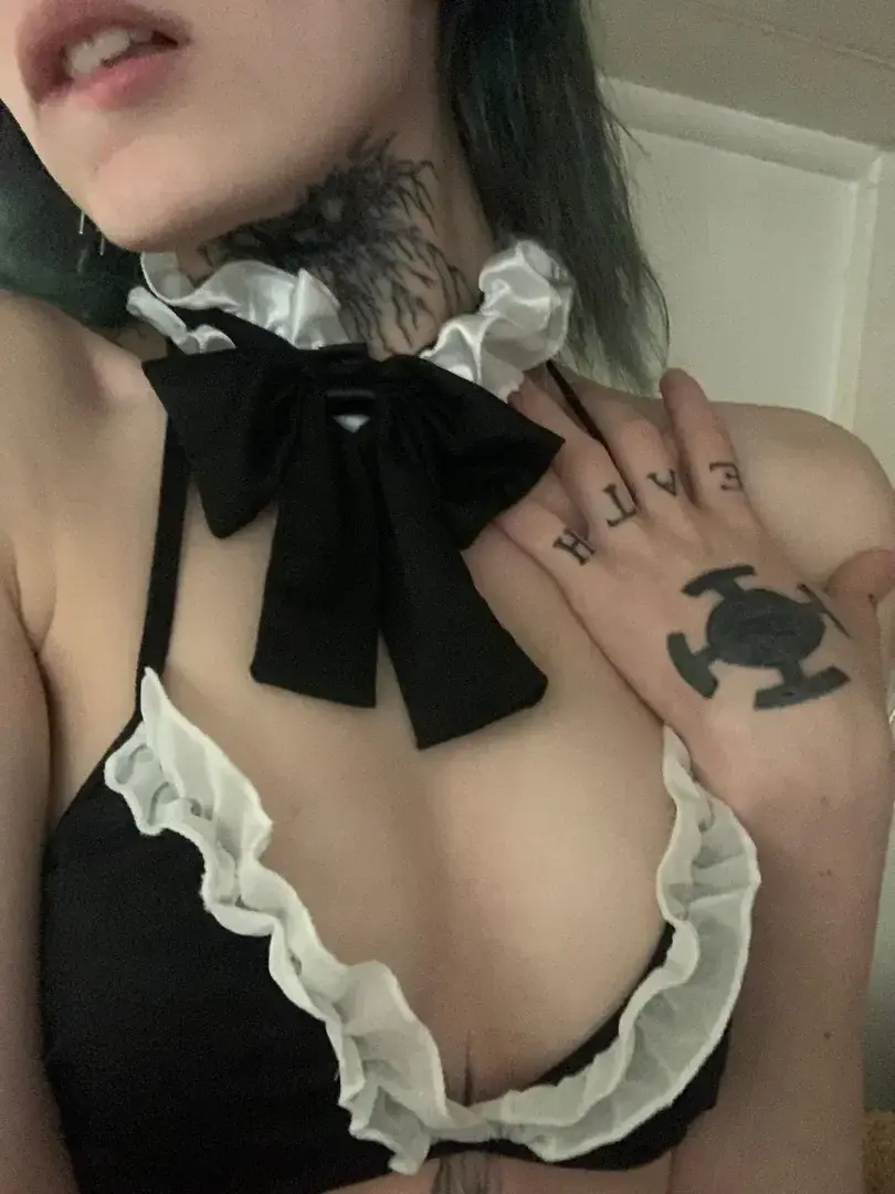 Leak public de Lunastics — « description de la photo » (nude) sur MYM