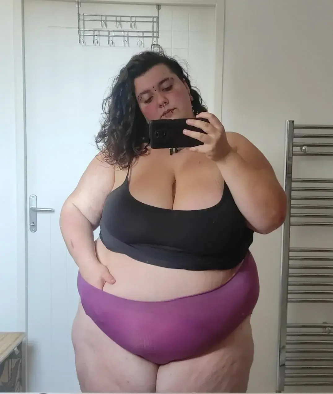 Luna_wolf - Photo exclusive MYM 3 | French Modèles