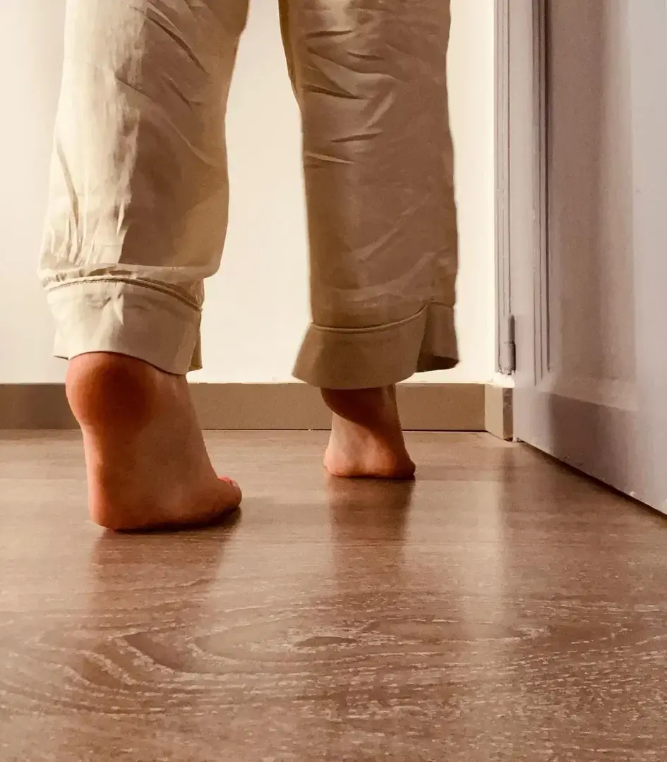 Leak & nude 1 — Foot_amor